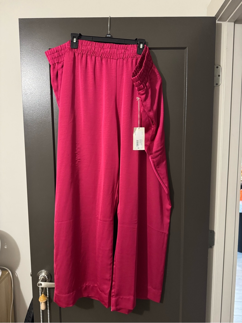 Plus size Wide-Leg Pull-On Pants in Bright Pink